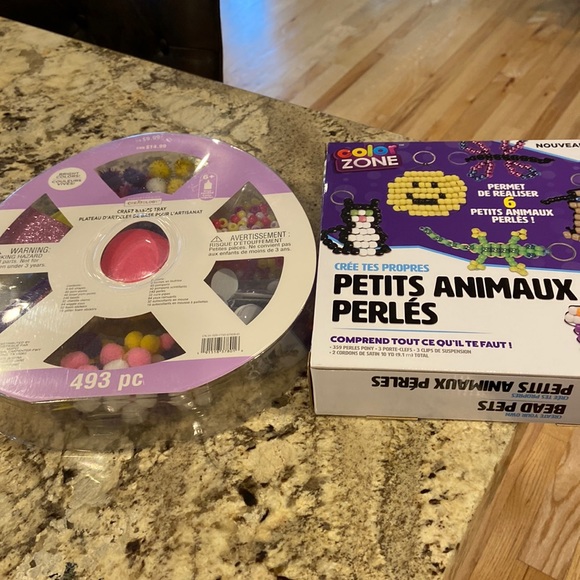 💋2/$30💋 2 craft sets - Picture 1 of 8